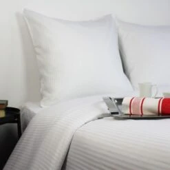 Lot H.couette +taies Satin De Coton 120 Fils/cm² Palace Raye